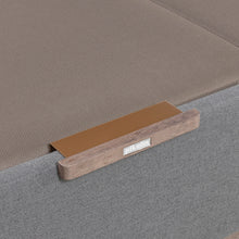 Cargar imagen en el visor de la galería, Canapé tapizado eléctrico Pikolin DESIGN con tapa doble y altura de 32 cm
